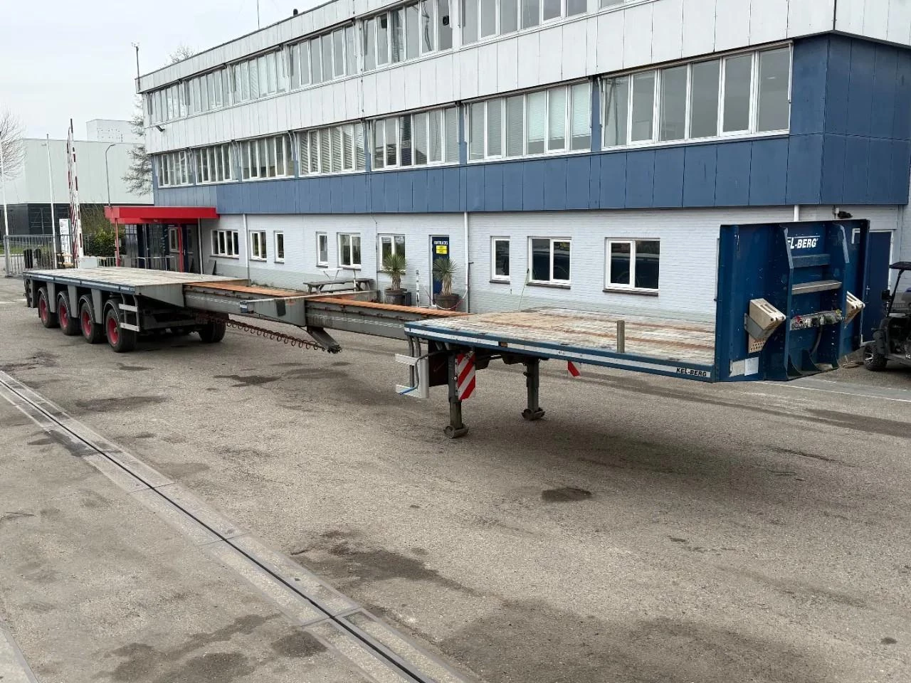 Broshuis 4 AXLE - BPW - 4X STEERING AXLE - DOUBLE EXTENDABLE RHS10083 leasen