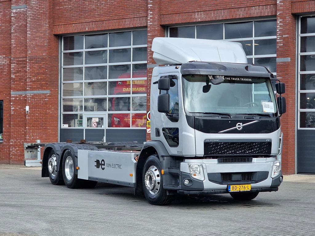 Volvo FE Electric - 6x2*4 - BDF - Ful air - 100% Electric - Low KM leasen