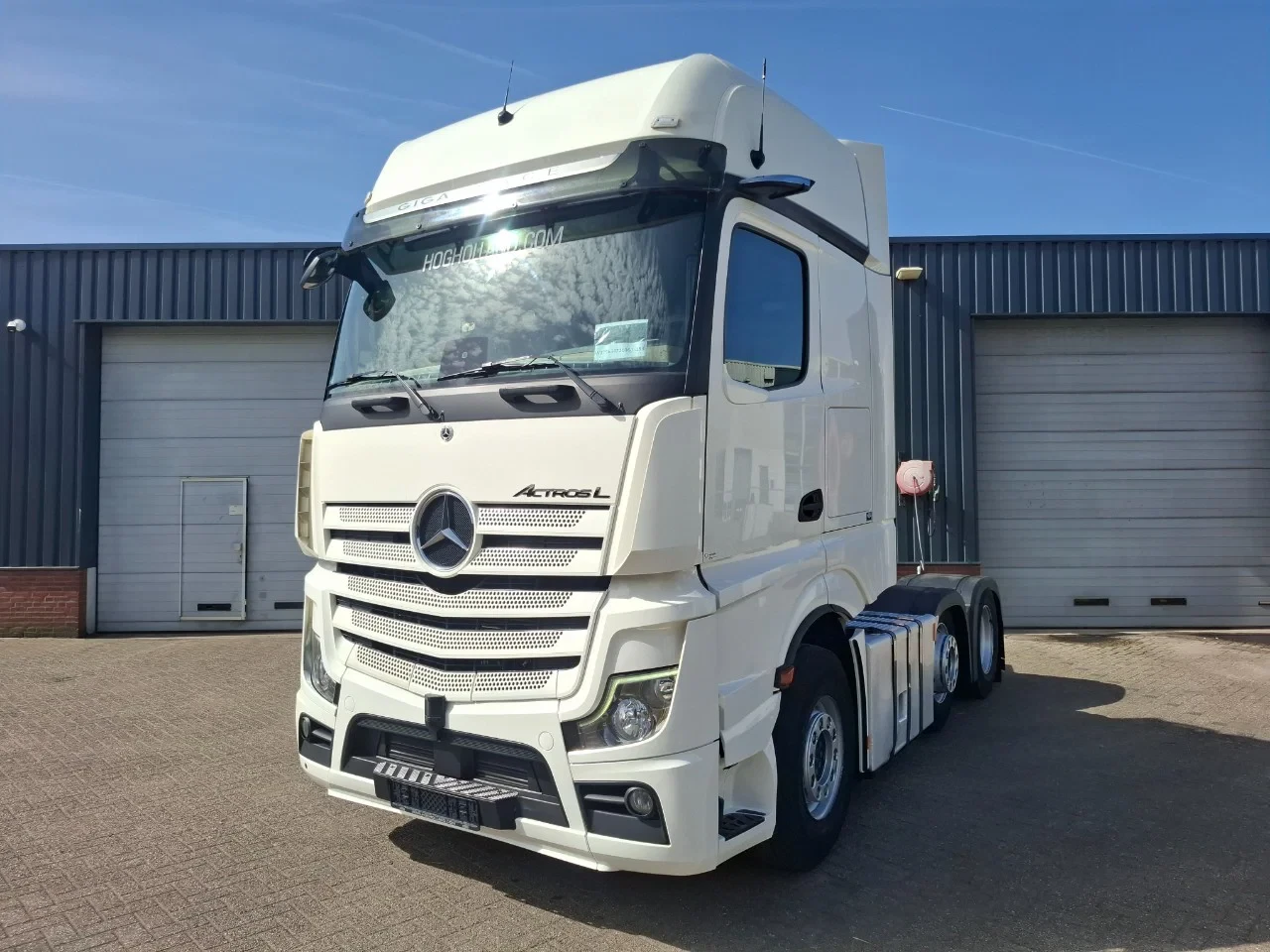 Mercedes-Benz Actros 2545 GIGASPACE 6X2 06523 leasen