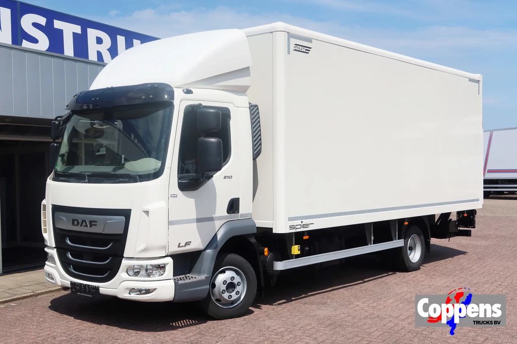 DAF LF 210 FA Bakwagen + klep 1000 kg + Ringfeder!! leasen