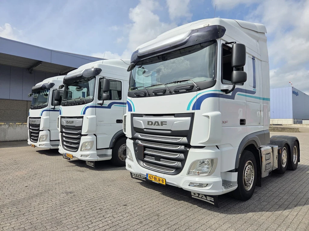 DAF XF 450 6X2 NL TRUCK 5 STUKS leasen