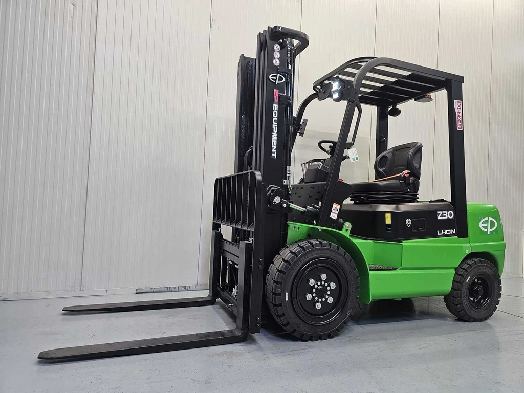 Ep Vorkheftruck EFXZ-301-H - 4,8M Triplex - Freelift - Sideshift leasen