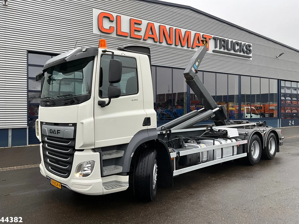 DAF FAS CF 430 Euro 6 VDL 25 Ton haakarmsysteem leasen