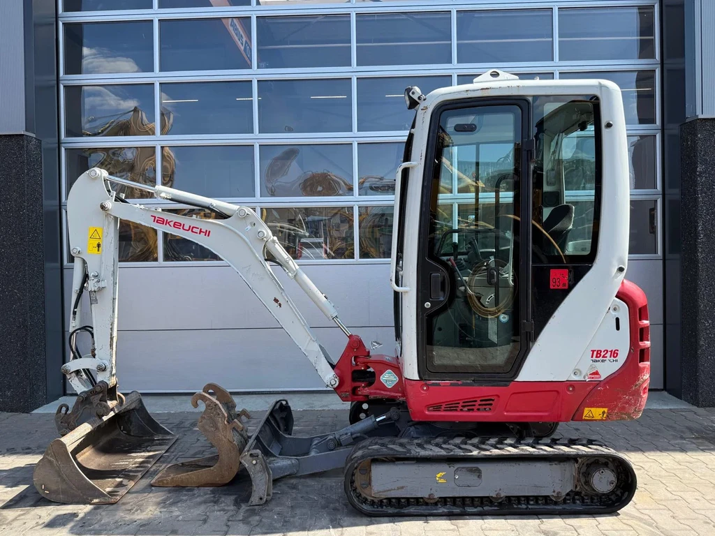 Takeuchi TB216 leasen